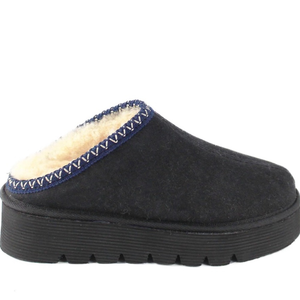 NWT Ugg Australia Platform Bobi Tazz (Black)